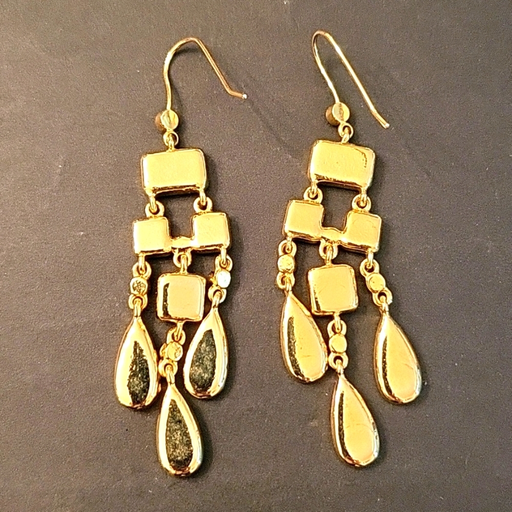NEW Chandelier Earrings, Red & Gold, Enamel & Crystals, Le Chateau - Picture 7 of 9
